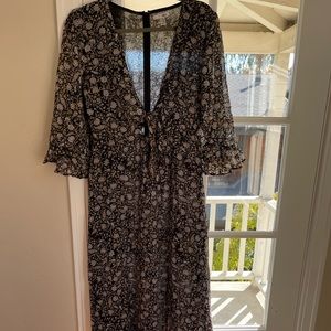 Floral dress with tie